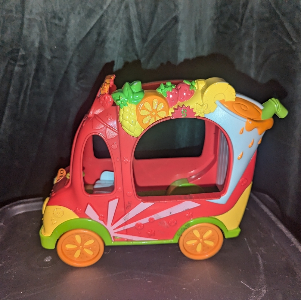 Shopkins Shoppies Smoothie Juice Truck Van Vehicle Retired Fruit Car